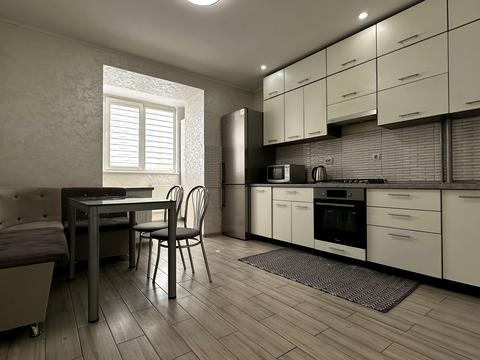 квартира за адресою Угорницька вул., 10а
