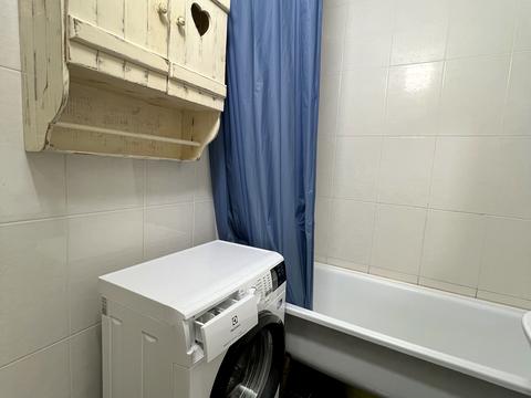 квартира за адресою Анни Ахматової вул., 16-В