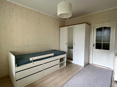 квартира за адресою Анни Ахматової вул., 16-В