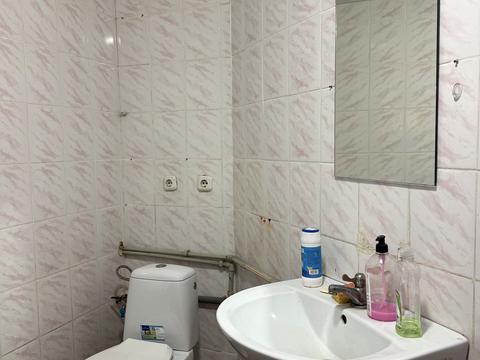 комерційна за адресою Миру просп., 84