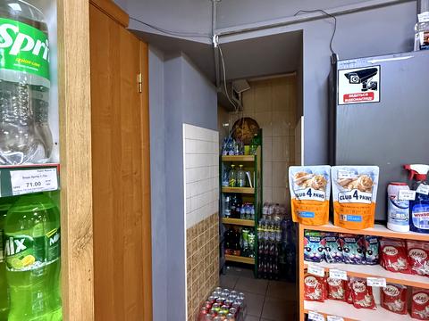 комерційна за адресою Миру просп., 84
