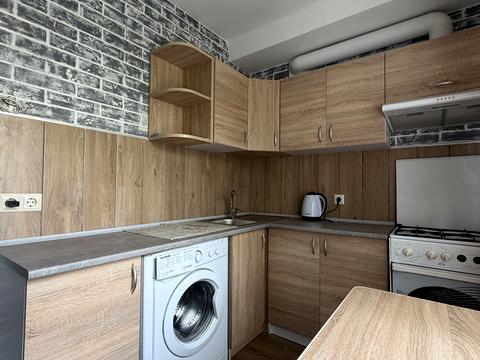 квартира за адресою Ірини Бекешкіної вул. (Генерала Карбишева), 8