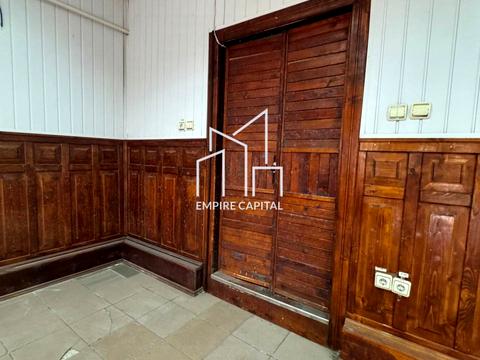 коммерческая по адресу Хмельницького Богдана, 41