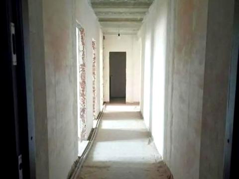 квартира за адресою Тролейбусна вул., 32