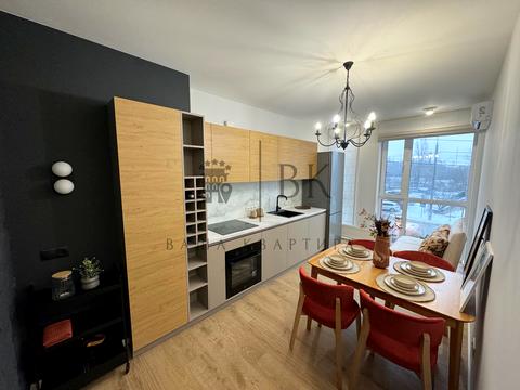 квартира за адресою Науки просп., 58-В