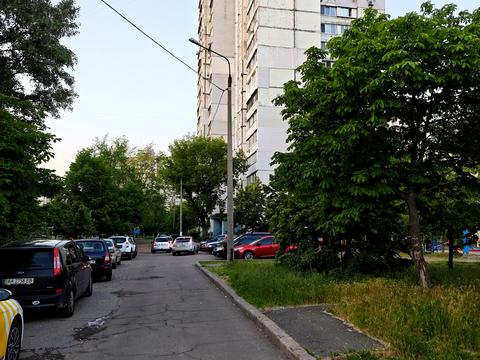 квартира за адресою Каштанова вул., 4