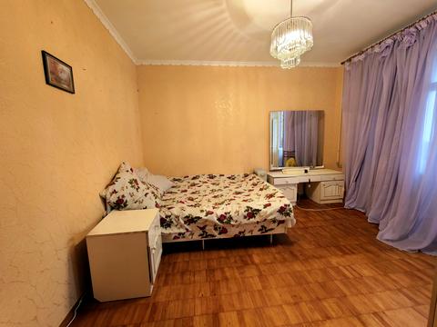 квартира за адресою Каштанова вул., 4