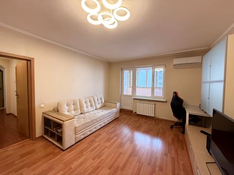 квартира за адресою Бориса Гмирі вул., 1/2
