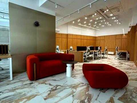 коммерческая по адресу Бусловская ул., 12