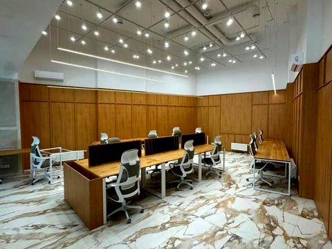 коммерческая по адресу Бусловская ул., 12