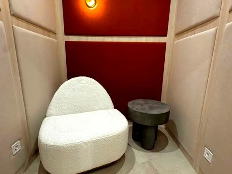 коммерческая по адресу Бусловская ул., 12