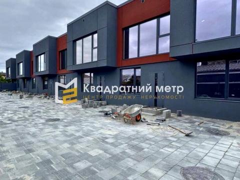 будинок за адресою Зоряна вул.