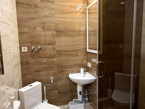 квартира за адресою Перлинна вул., 6