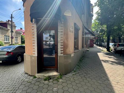 комерційна за адресою Івано-Франківськ, Грюнвальдська вул., 16