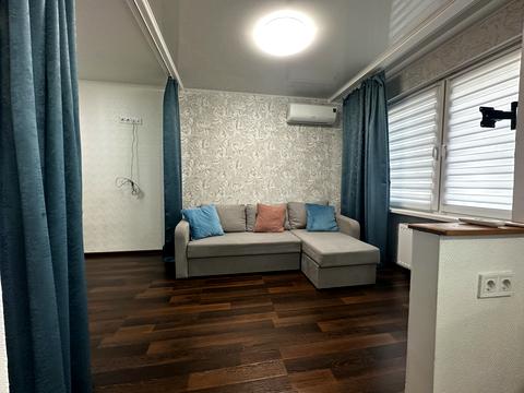 квартира за адресою Софії Русової вул., 7