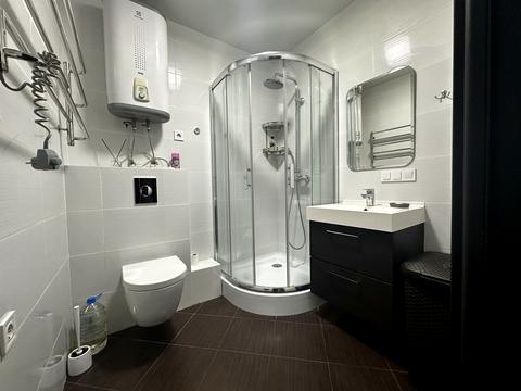 квартира за адресою Софії Русової вул., 7