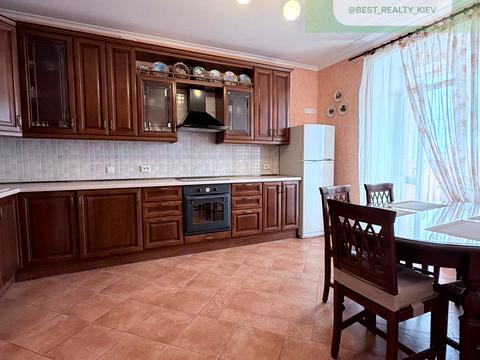 квартира за адресою Миколи Бажана просп., 16