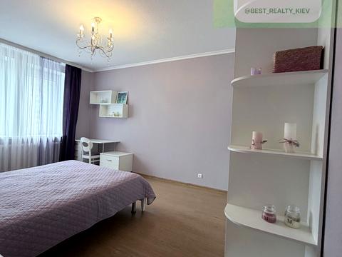 квартира за адресою Миколи Бажана просп., 16