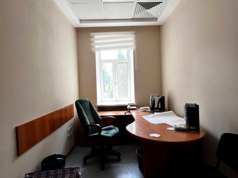 комерційна за адресою Костянтинівська вул., 57