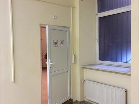 комерційна за адресою Василя Стефаника вул., 16