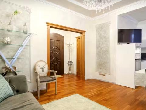 квартира за адресою Велика Васильківська вул. (Червоноармійська), 111/113