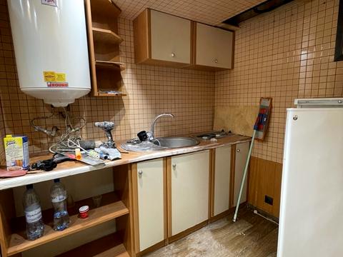 комерційна за адресою Академіка Богомольця вул., 5