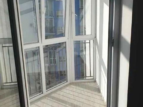 квартира за адресою Залізнична вул., 6