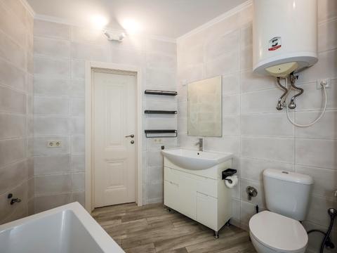 квартира за адресою Академіка Глушкова просп., 9-В