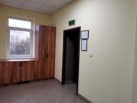 комерційна за адресою Професора Павловського вул. (Боткіна), 4