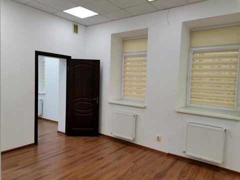 комерційна за адресою Професора Павловського вул. (Боткіна), 4