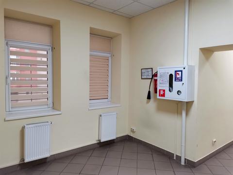 комерційна за адресою Професора Павловського вул. (Боткіна), 4