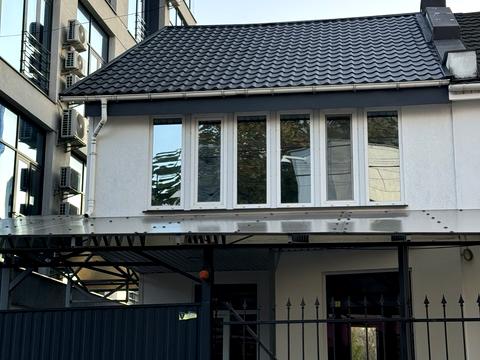 коммерческая по адресу Редутная ул., 58