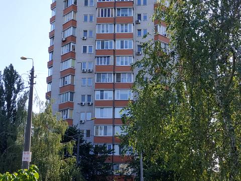 квартира за адресою Вінстона Черчилля вул. (Червоноткацька), 18-Б