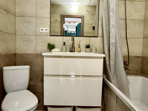квартира за адресою Милорадович Єлизавети вул., 45