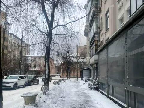 комерційна за адресою Січових Стрільців вул. (Артема), 40/42