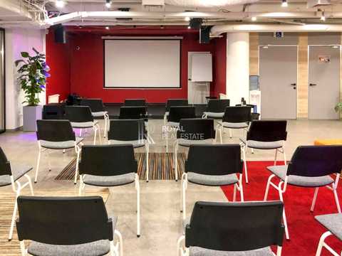 комерційна за адресою Боричів Тік вул., 1
