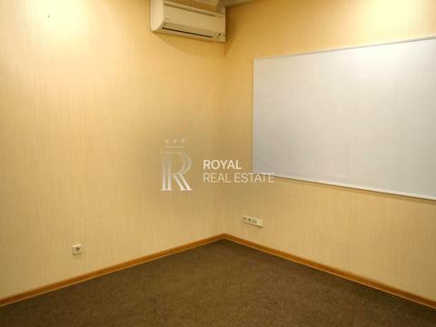 коммерческая по адресу Ділова, 1