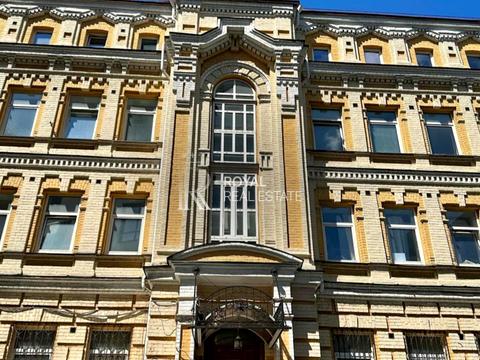 коммерческая по адресу Михайлівська, 12