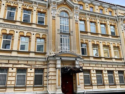 коммерческая по адресу Михайлівська, 12
