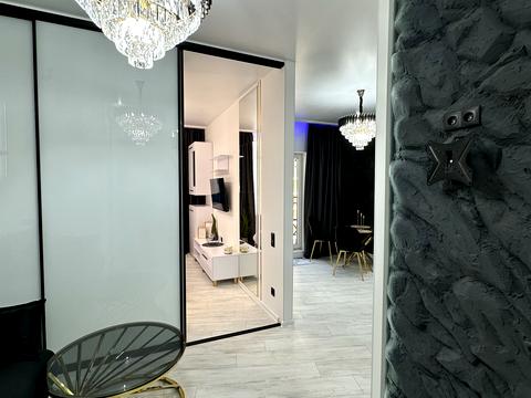 квартира за адресою Краснова вул., 1-В