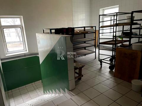 комерційна за адресою Березняковская, 1