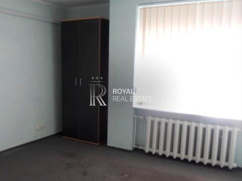 коммерческая по адресу Антоновича вул., 103