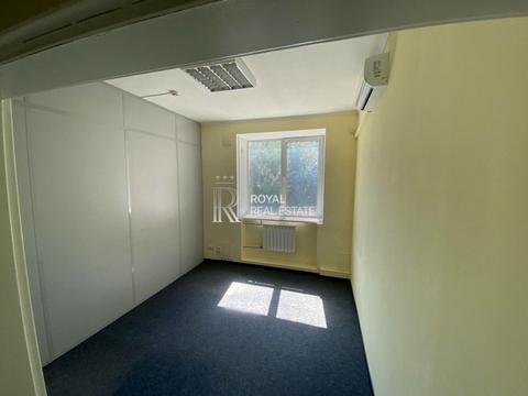комерційна за адресою Бехтерівський, 1