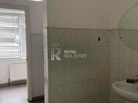 коммерческая по адресу Цитадельна вул., 1