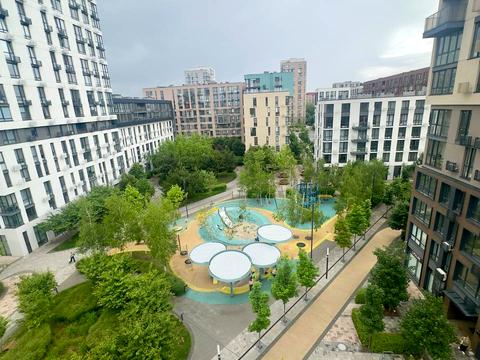квартира за адресою Салютна вул., 2к22