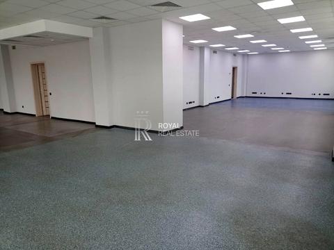 комерційна за адресою Лєскова вул., 9