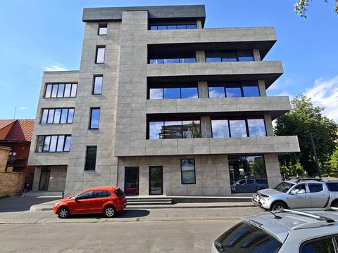 комерційна за адресою Луцьк, Відродження просп., 31