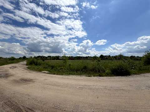 ділянка за адресою Барське шосе
