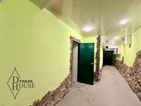 комерційна за адресою Нововолинськ, м-н Шахтарський, 38