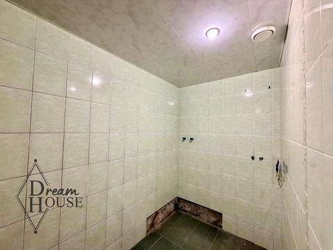 комерційна за адресою Нововолинськ, м-н Шахтарський, 38